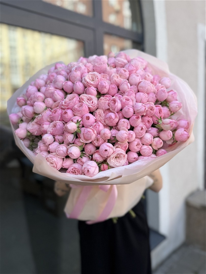 51 ветка пионовидных кустовых роз Мэнсфилд Парк Пинк (Mansfield Park Pink)