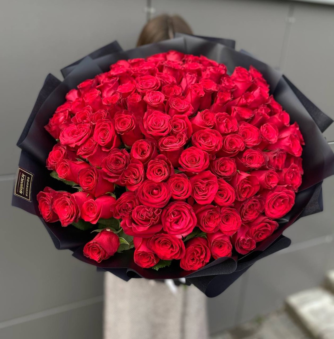 Букет 101 роза Родос (Rhodos)
