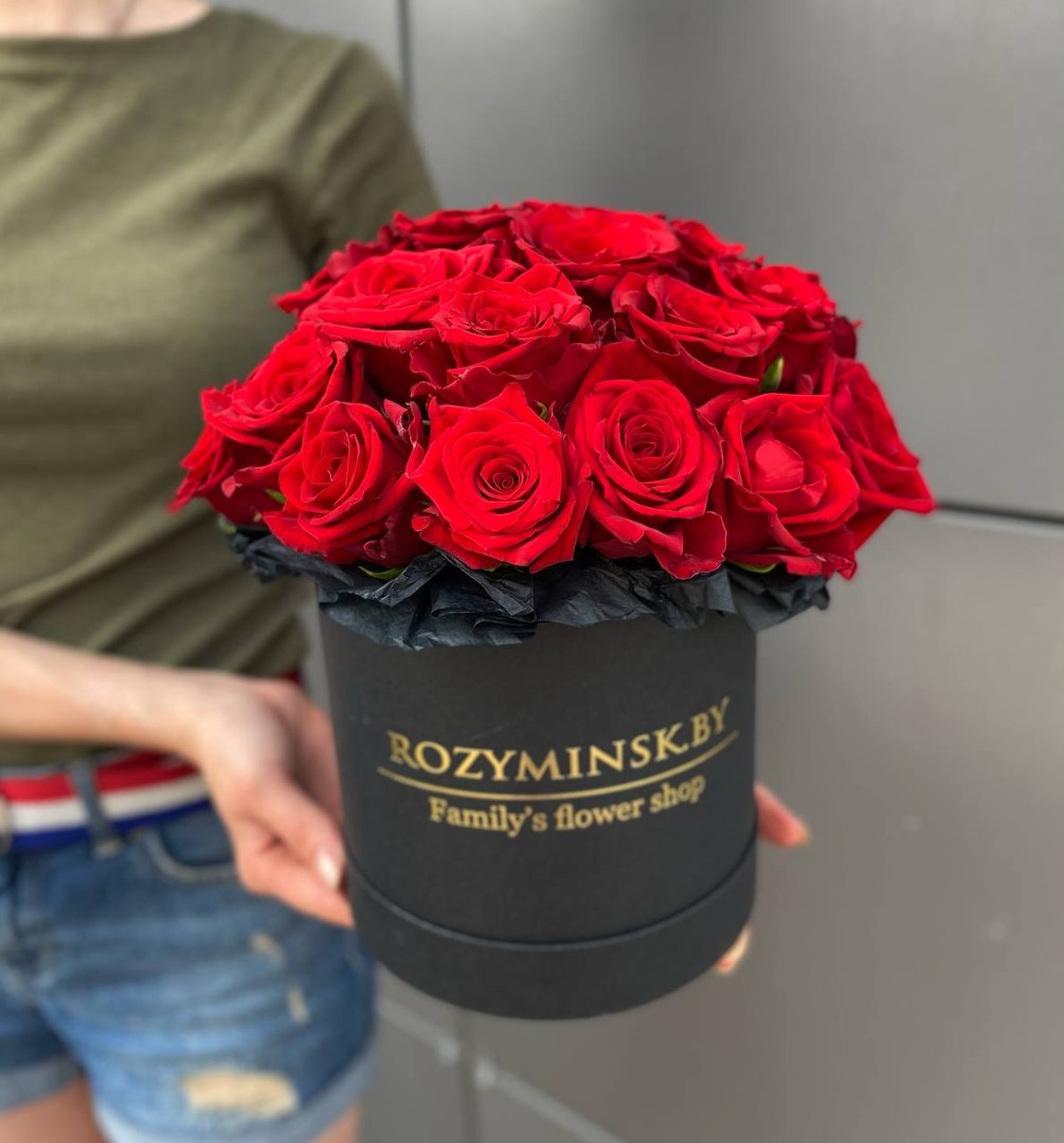 Цветы в коробке 28