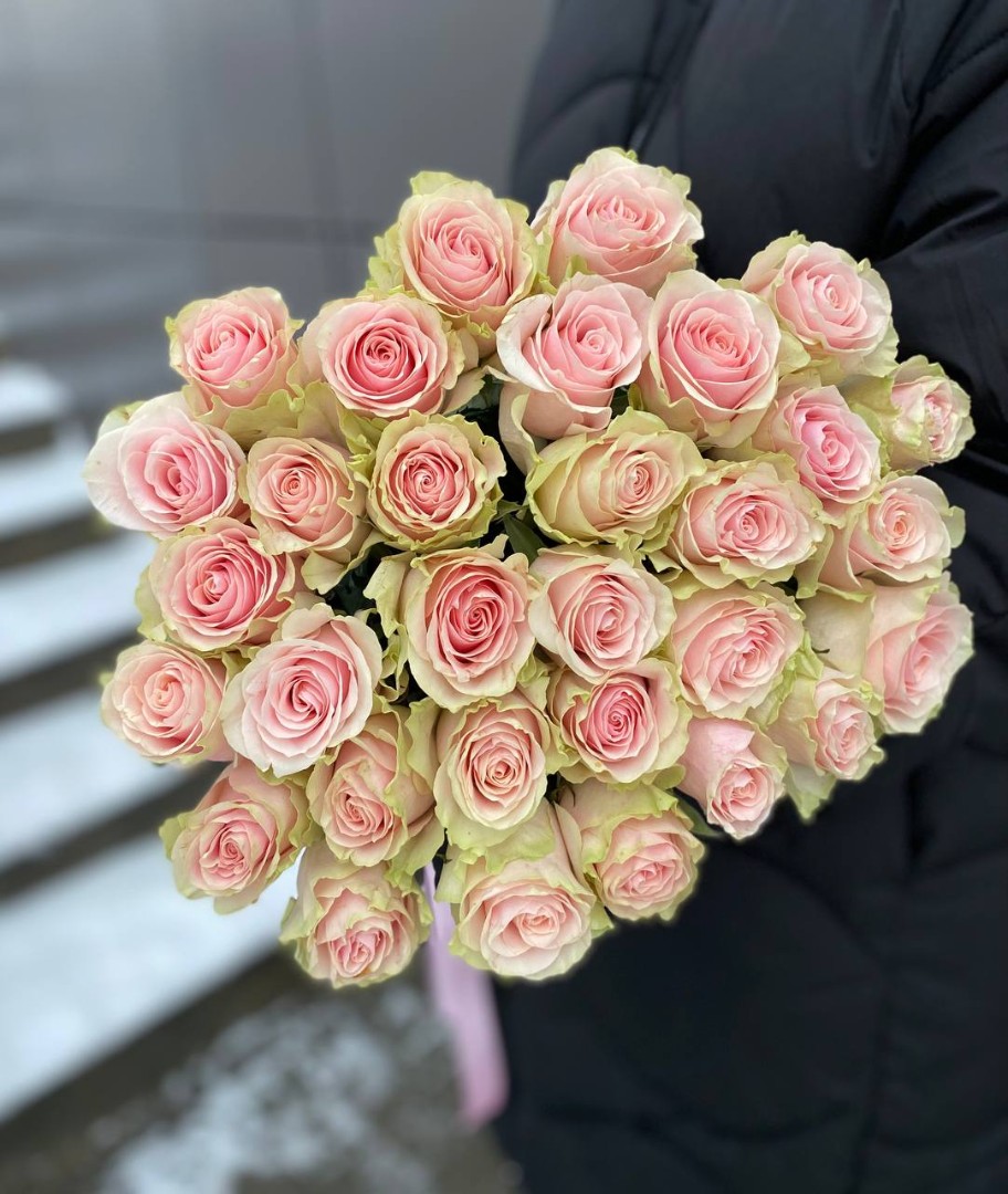 Букет 31 роза Фрутетто (Frutetto)