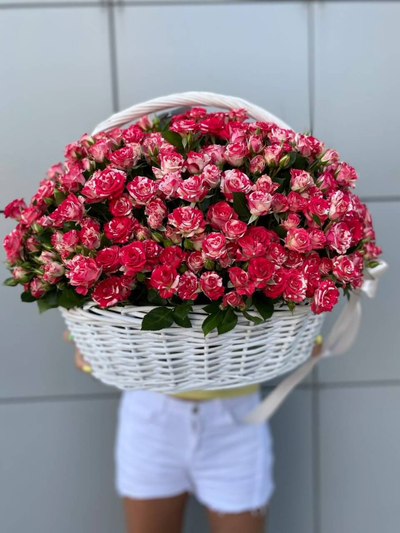 Цветы в корзине 6