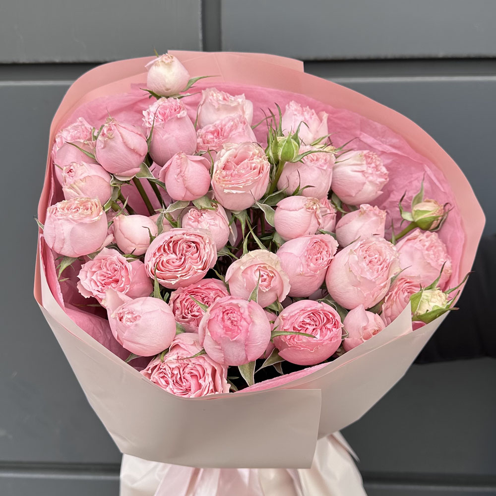 11 веток кустовых роз Пинк Блоссом (Pink Blossom)
