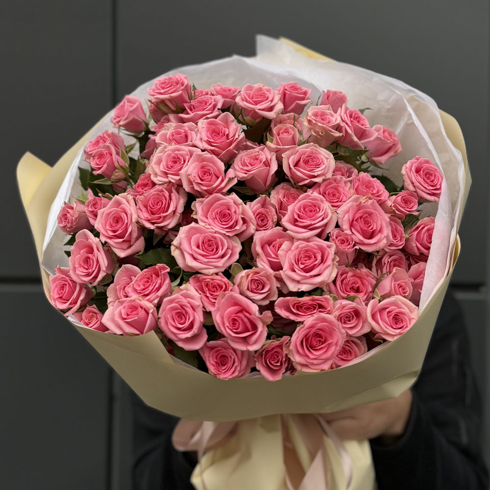 15 веток кустовых роз Флавия (Flavia)
