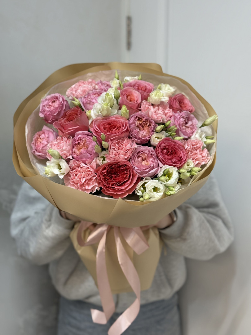 Букет цветов 135